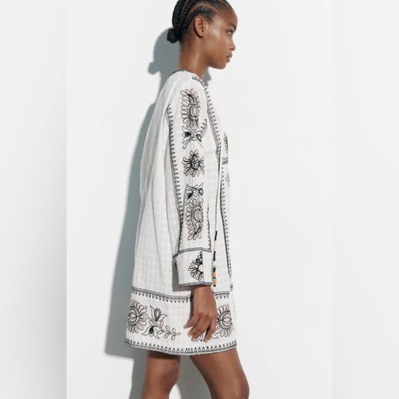 Zara Short Embroidered Dress New - Picture 4 of 6